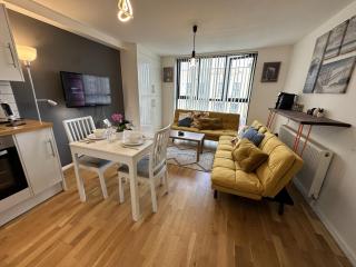 Stoke Newington Deluxe Flat - 7