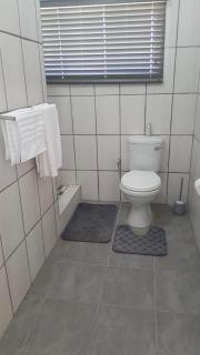 LARA'S PLACE - Volksrust - 4
