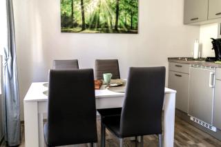 Sacher's Quartiere - 4