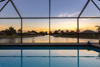 BRAND NEW Paradise with never ending Sunsets - Villa Chillax N Sunsets - Roelens Vacations - Cape Coral - 4