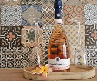 AMOUR - Gîte Luxe 4 étoiles -Douce Harmonie Massages & SPA 5 places -Cocon Discret Insolite sans vis à vis en toute sérénité - 5 min Carcassonne - Villemoustaussou - 1