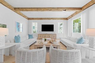 Verisun - 40 Elysee Court home - 2