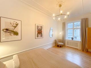 Large & Modern 4 Bedroom Apartment - Copenaghen - 1