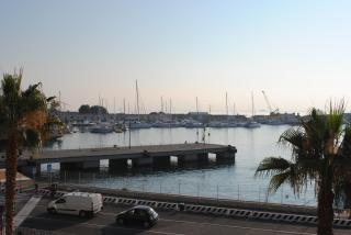 Petit Hotel - 3