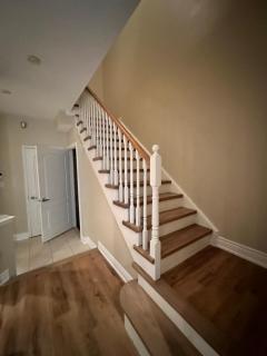 Beautiful Master bedroom unit with private washroom - Mississauga - 9