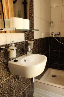 Embrace Hotel & Apartments - Pärnu - 5