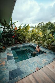 Namaitamí Casa Hermosa con AC y piscina a Solo 650 Metros del Parque Nacional Cahuita - Cahuita - 8