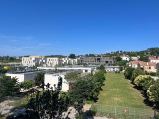 Grand studio Manosque face lycée international et hôpital, Cadarache-Iter - Manosque - 6