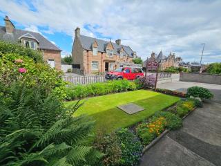 mySTAYINN Abermar Guest House - Inverness - 8