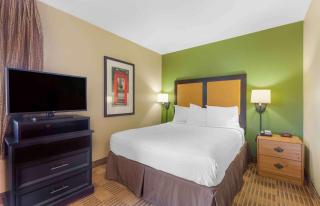 MainStay Suites Washington Dulles Airport - 2