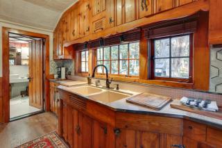 Cozy Catskills Cottage Creekside Deck and Fire Pit - Smallwood - 2