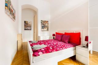 Hidden Gem 1 BR next to OPERA - Budapest - 9