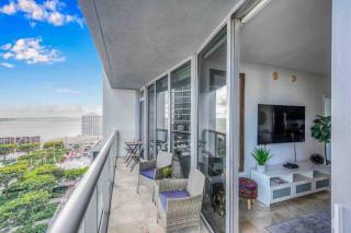 Stunning 1BR W Icon Condo -Waterviews-FreeSpa - Miami - 4