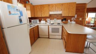 OS3B, Sea Escape- Oceanside, 4 BRs, 500 ft to Beach Access, Quiet Area, Gas Fireplace - Corolla - 6