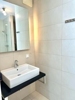 Residential Elegance: YourVienna Classic Apartments in City Center - Wien - 4