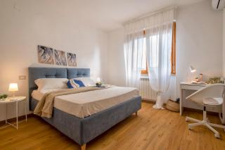 Casa Mirai: posizione strategica con posto auto - 1