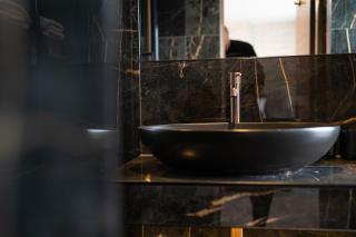 The Hyde - At Dunning's Bar - Watford - 3