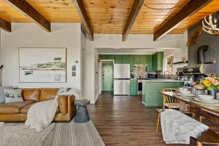 Romantic & Family Friendly Chalet In The Woods - Lake Arrowhead - 7