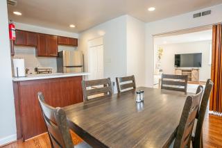 Comfy and Cozy-Min to National Mall Great Location - Arlington - 3