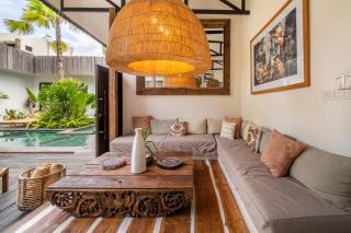 Yogi Surf Villas Complex Canggu - Canggu - 9