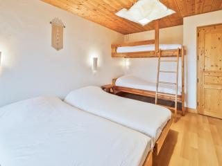 Charmant 3 pièces avec balcon, piscine et poêle à bois, proche des pistes à Serre Chevalier-Chantemerle - FR-1-762-26 - Saint-Chaffrey - 4