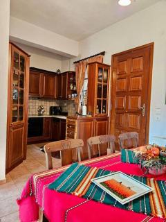 Duke's Horizon Villa in Arachova - Arachova - 7