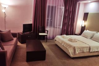Assembly Hotel - Anchialos - 4