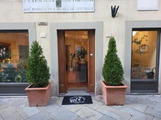 Hotel Logge Dei Mercanti - Monte San Savino - 0