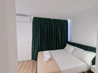 AM LUXURY APARTMENT - 5