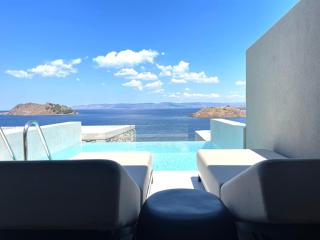 Eleia Seafront Rooms & Villas - Petra - 9
