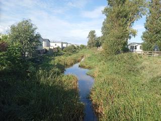 Lyntons 3 bedroom caravan pets stay free linen included - Heacham - 9