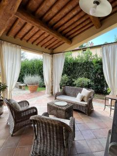 Dante Country House - Casa con Piscina Privata e Jacuzzi tra Firenze e Chianti - 5