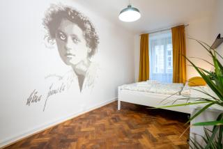 White Wolf House Hostel & Apartments - Prague - 5