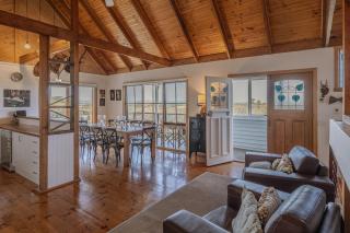 'Banda Bay' A Scenic Beachside Family Home - Rye - 7