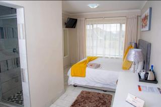 Sunset Events And Accommodation-Gqeberha - Summerstrand - 7