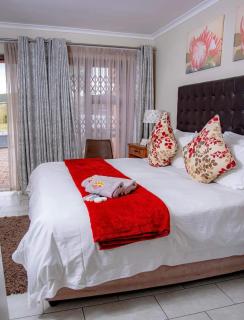 Sunset Events And Accommodation-Gqeberha - Summerstrand - 2
