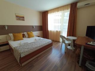 Семеен Хотел Детелини - 1