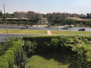 Choueifat - Katameya heights 5th settlement, 3 double bedrooms entire apartment - 6