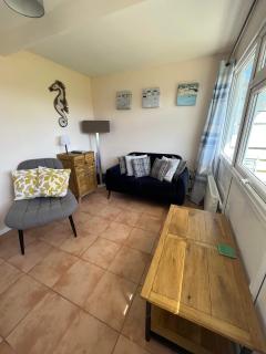 226, Sundowner Holiday Park, Hemsby - Two bed detached chalet, sleeps four, bed linen and towels included plus free WiFi - Pets welcome - Hemsby - 6