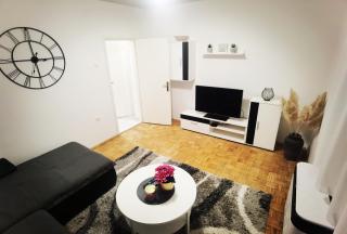 Privatni Smještaj Harmony - Osijek - 9