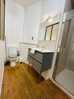 Standing Apartment T2 near the train station and - Tours - 7