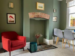 Highgate House - a Victorian Gem - Beverley - 7