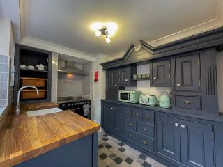 Highgate House - a Victorian Gem - Beverley - 5