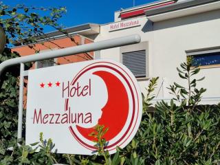 Hotel Mezzaluna - Treviso - 0