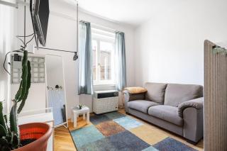 Classy Couture Apartment - Budapest - 0