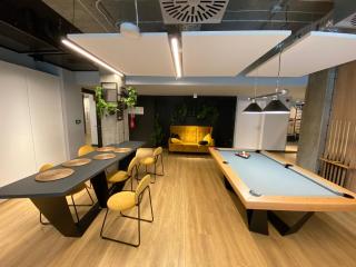 1bed Apartment with Gym - P&O - Warschau - 9