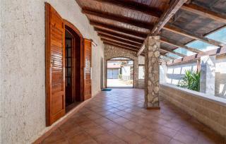 Amazing Home In Siracusa With Wifi - 6