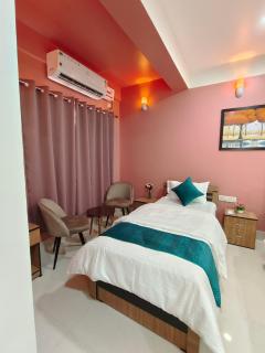 D2Stay Homestay 2Bhk Near Paltan Bazar - 2
