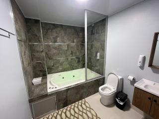 APARTAMENTOS MONACO - Baños - 5
