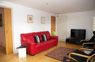 JOIVY Inviting Flat with Parking in Canonmills - Edimburgo - 8